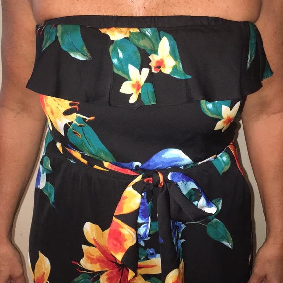 White House Black Market Floral Strapless Dress - Picture 3 of 5